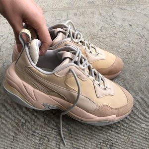 puma thunder desert blush sneakers